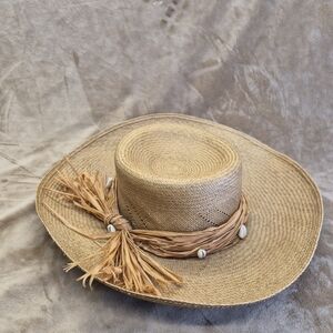 Toucan Collection Womens WIDE Brimmed Sun Hat Rustic Look Straw Hat With Shells